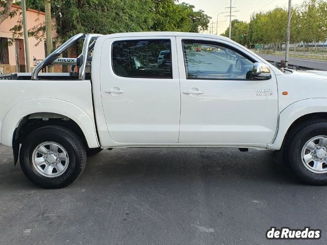Toyota Hilux Usada en Mendoza, deRuedas