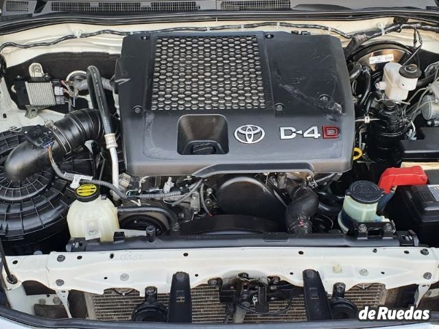 Toyota Hilux Usada en Mendoza, deRuedas