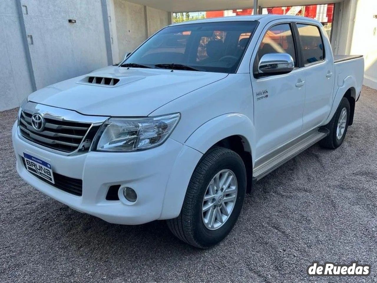 Toyota Hilux Usada en Mendoza, deRuedas