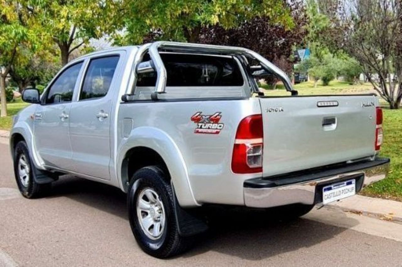 Toyota Hilux Usada en Mendoza, deRuedas