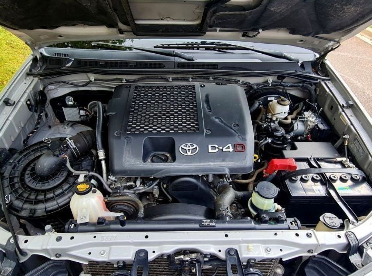 Toyota Hilux Usada en Mendoza, deRuedas