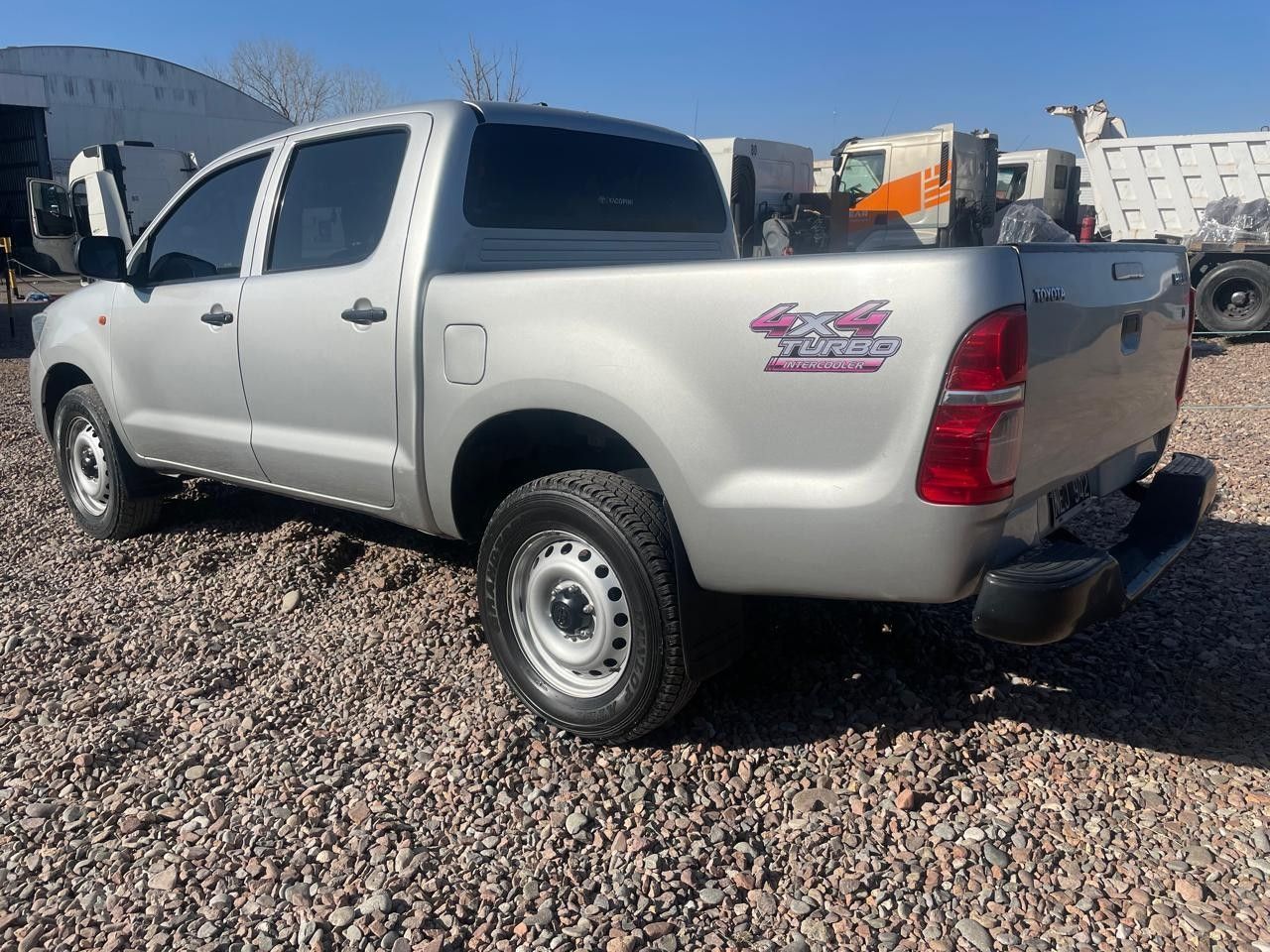 Toyota Hilux Usada en Mendoza, deRuedas