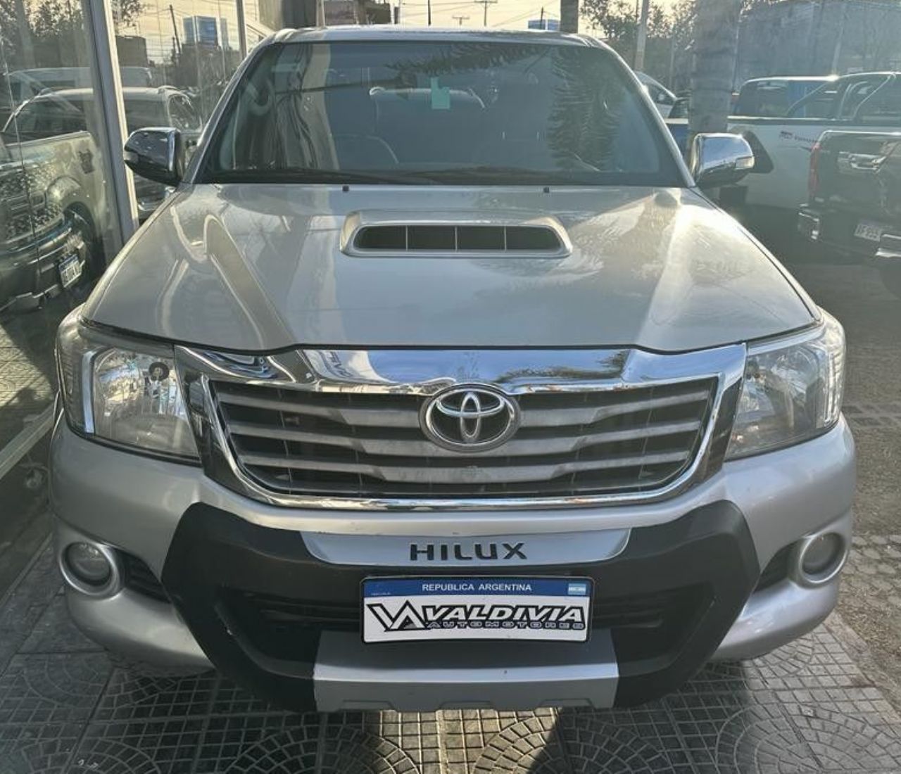 Toyota Hilux Usada en San Juan, deRuedas