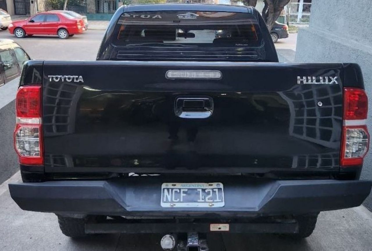 Toyota Hilux Usada en Córdoba, deRuedas