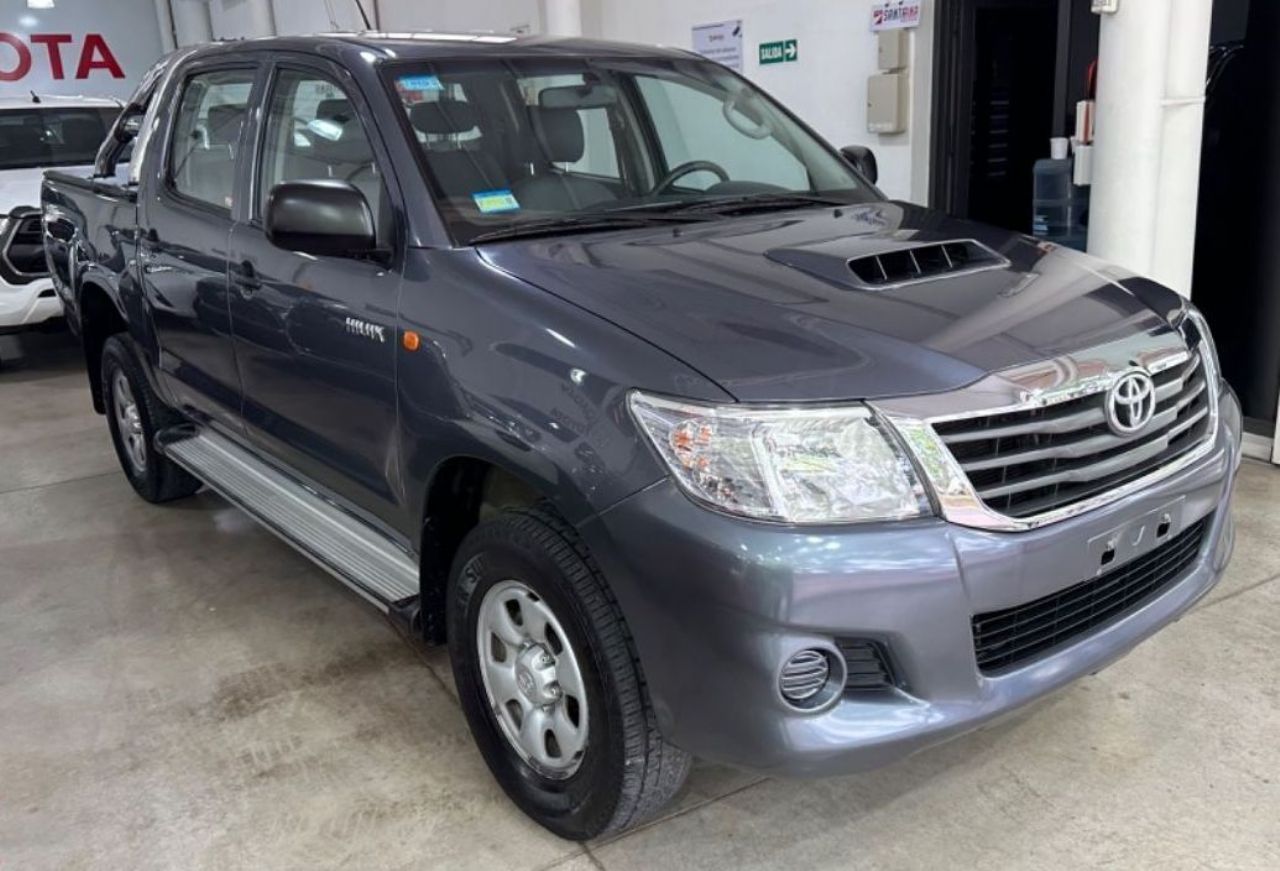 Toyota Hilux Usada en Mendoza, deRuedas
