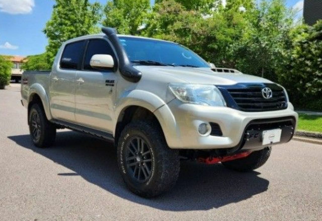 Toyota Hilux Usada en Mendoza, deRuedas