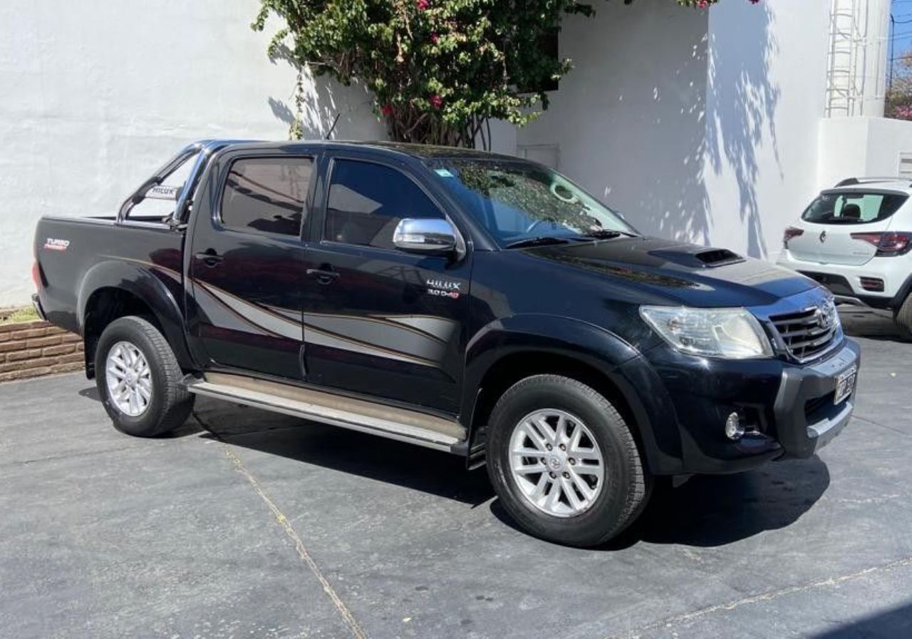 Toyota Hilux Usada Financiado en Córdoba, deRuedas