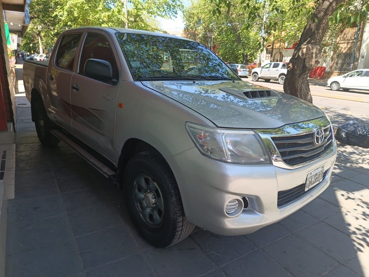 Toyota Hilux Usada en Mendoza, deRuedas