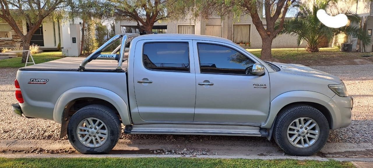 Toyota Hilux Usada en Mendoza, deRuedas
