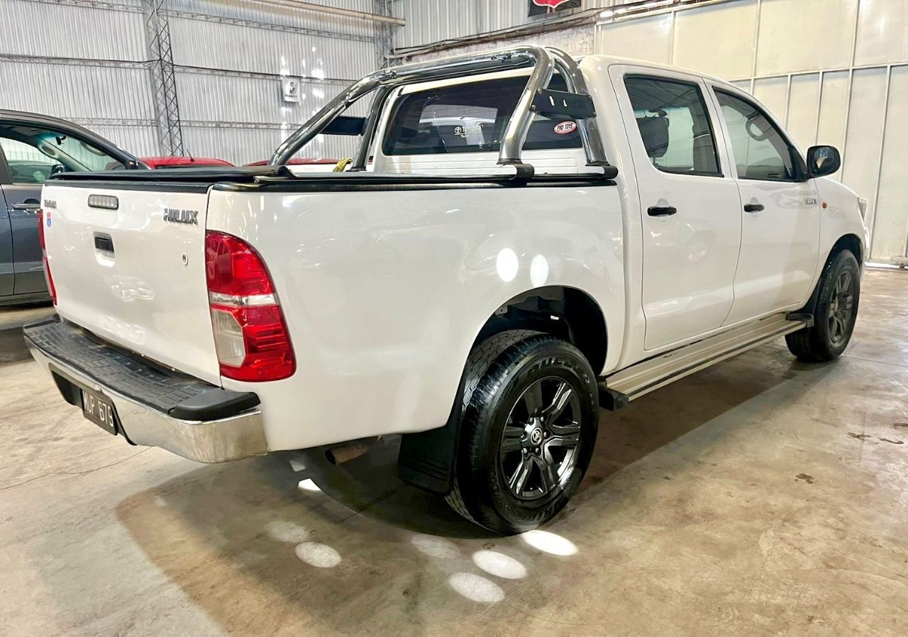 Toyota Hilux Usada Financiado en Mendoza, deRuedas