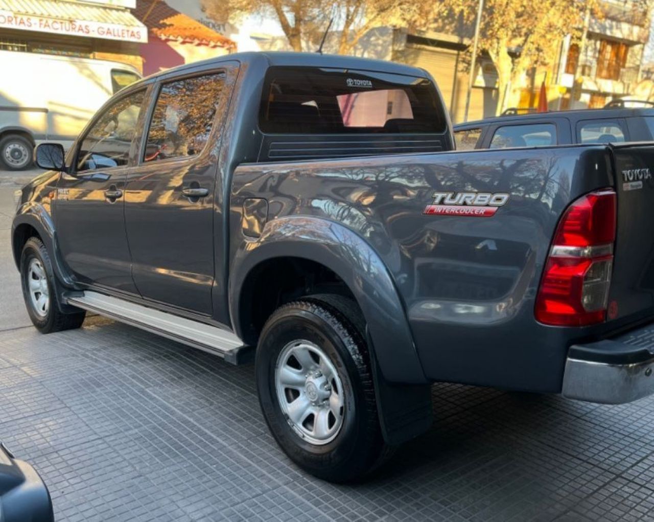Toyota Hilux Usada en Mendoza, deRuedas