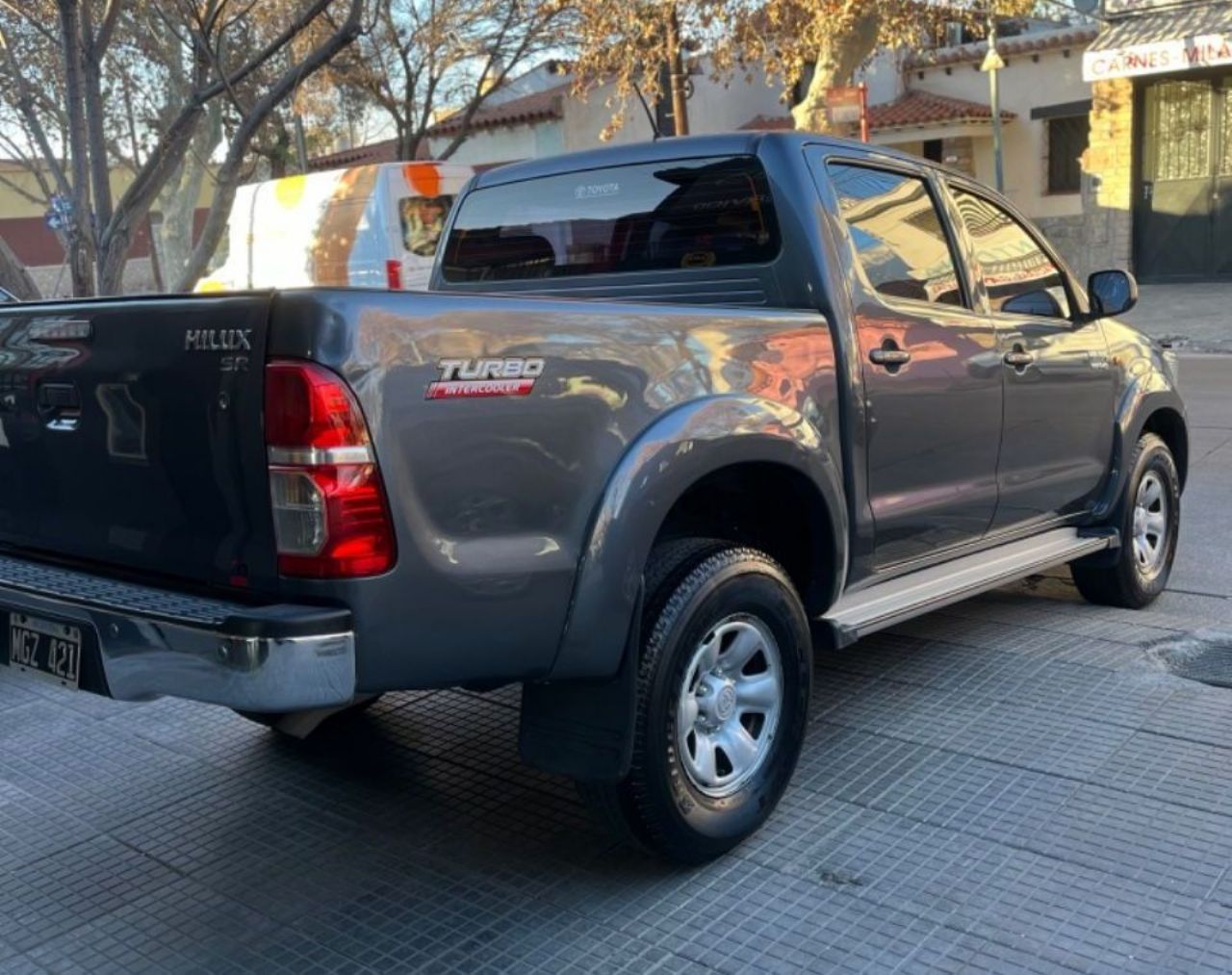 Toyota Hilux Usada en Mendoza, deRuedas