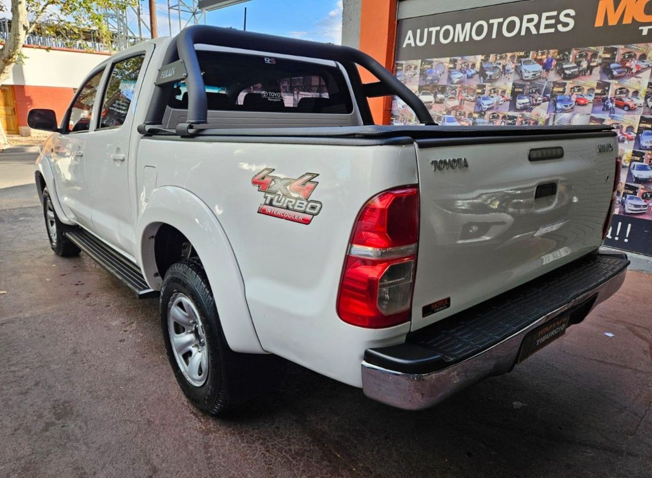 Toyota Hilux Usada en Mendoza, deRuedas