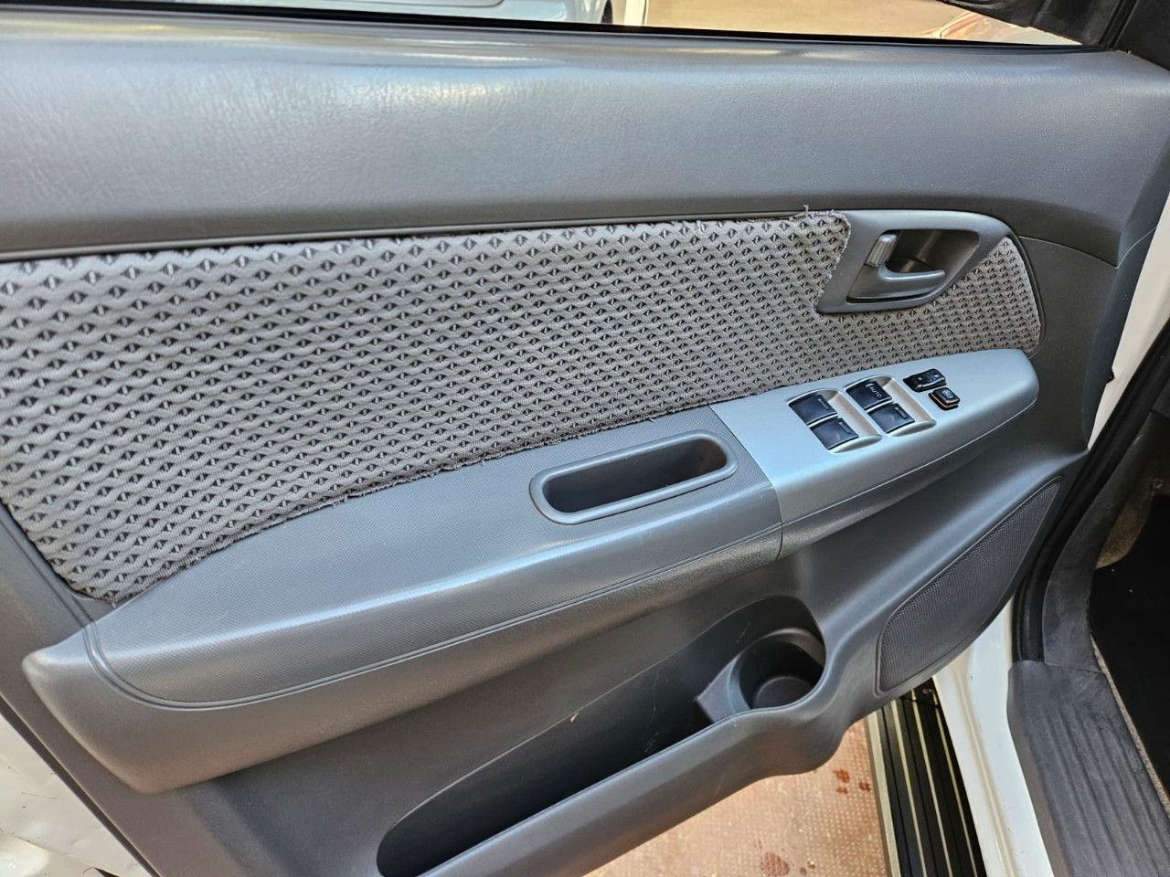 Toyota Hilux Usada en Mendoza, deRuedas