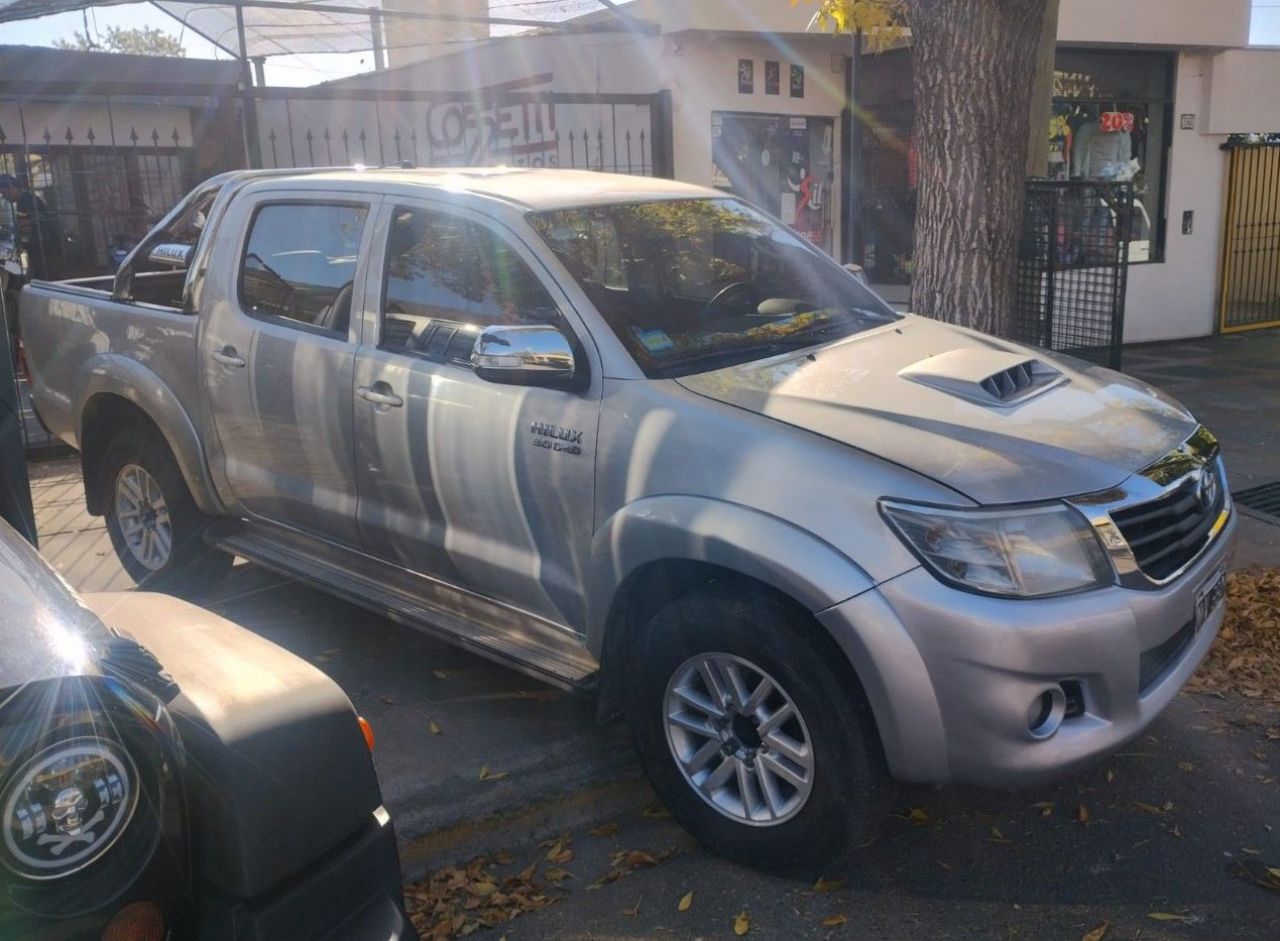 Toyota Hilux Usada en Mendoza, deRuedas