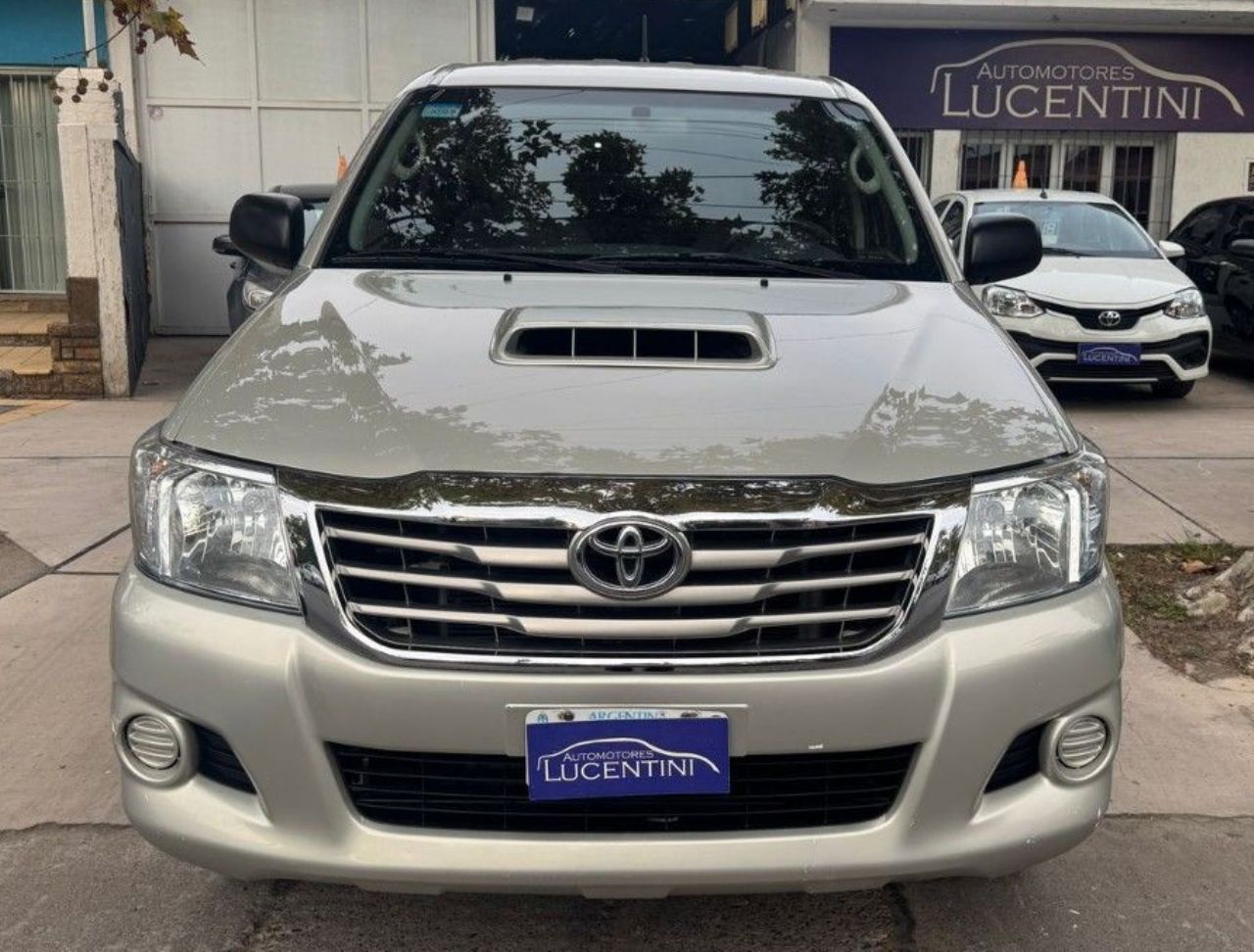 Toyota Hilux Usada en Mendoza, deRuedas