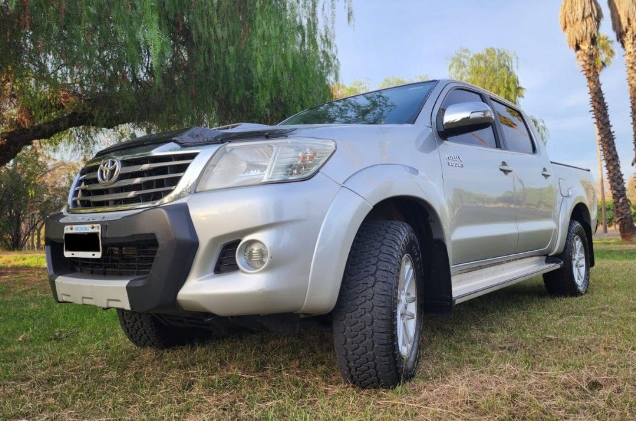 Toyota Hilux Usada en Mendoza, deRuedas