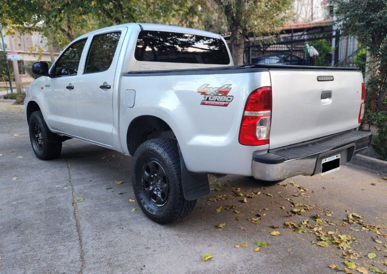 Toyota Hilux Usada Financiado en Mendoza, deRuedas