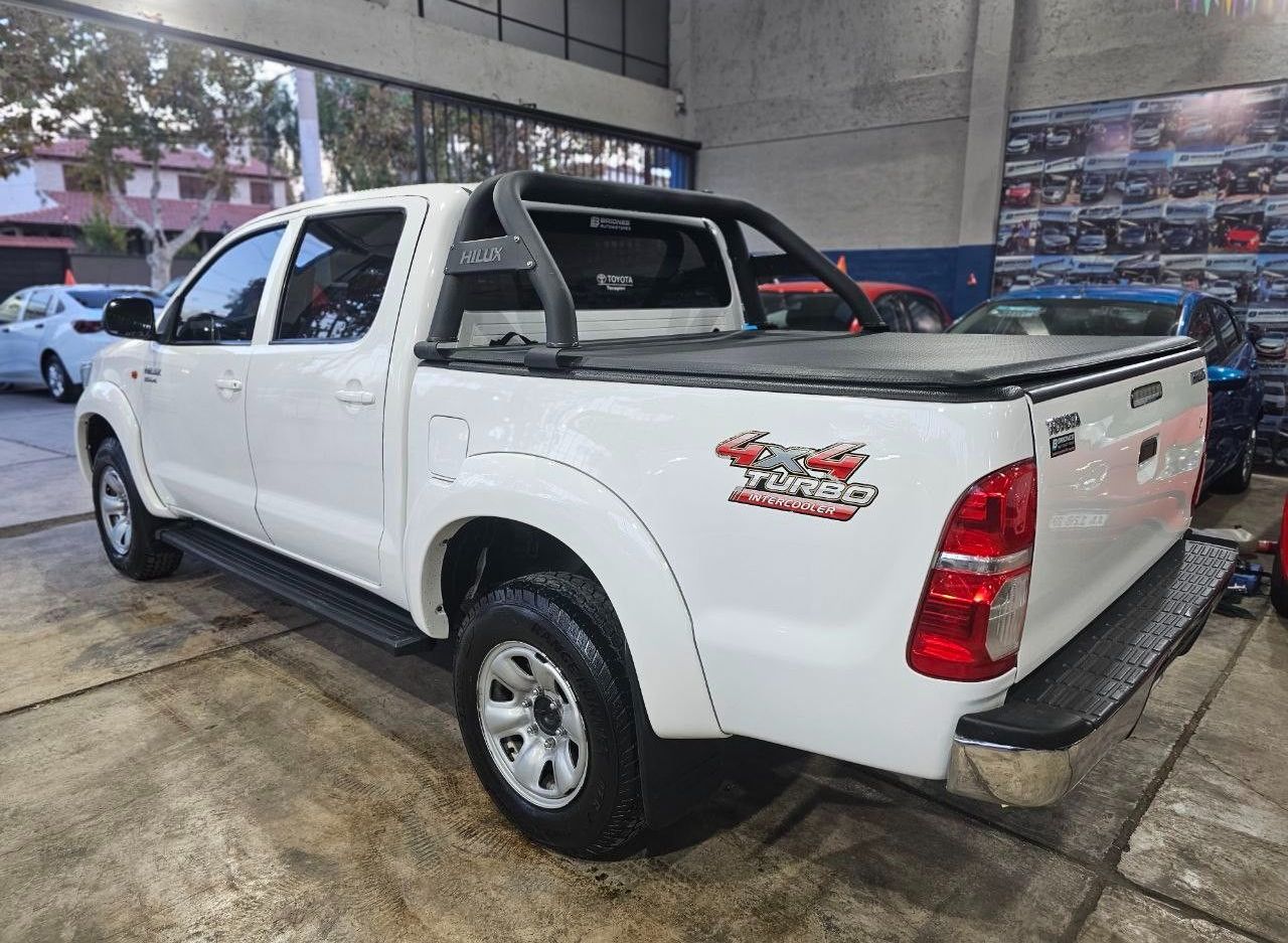 Toyota Hilux Usada en Mendoza, deRuedas