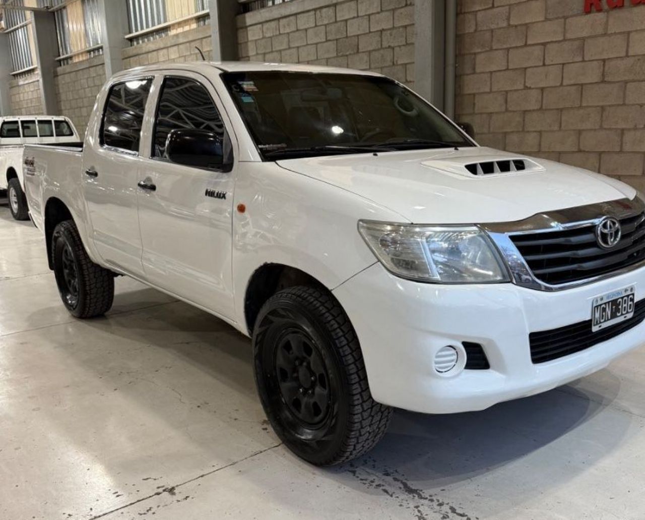 Toyota Hilux Usada en Mendoza, deRuedas