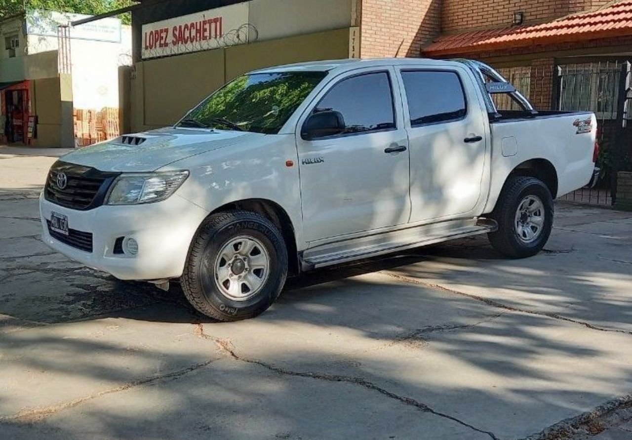 Toyota Hilux Usada en Mendoza, deRuedas