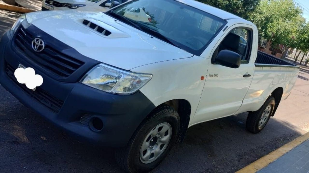 Toyota Hilux Usada en Mendoza, deRuedas
