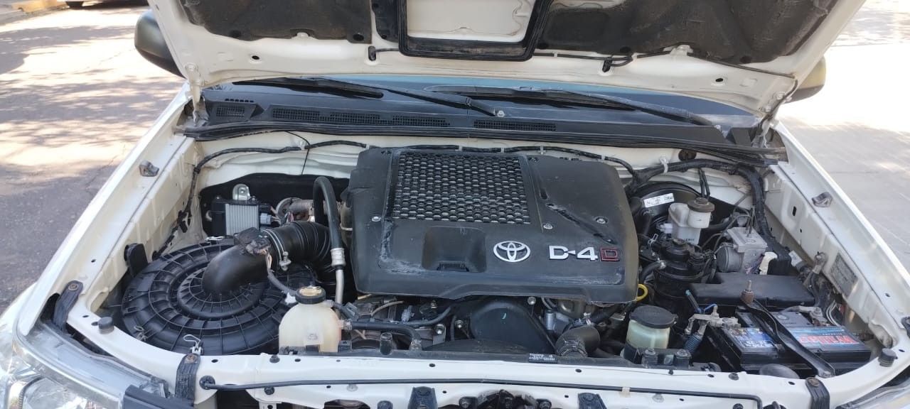 Toyota Hilux Usada en Mendoza, deRuedas