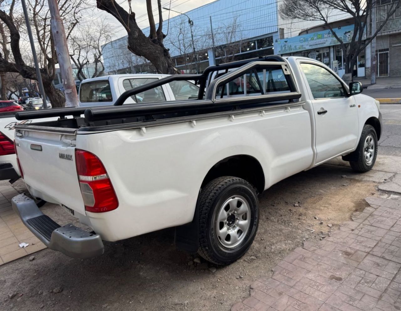 Toyota Hilux Usada en Mendoza, deRuedas
