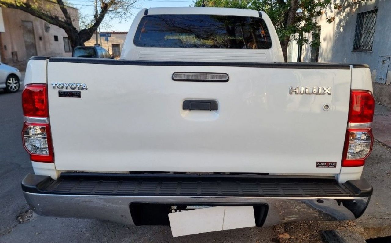 Toyota Hilux Usada Financiado en Mendoza, deRuedas