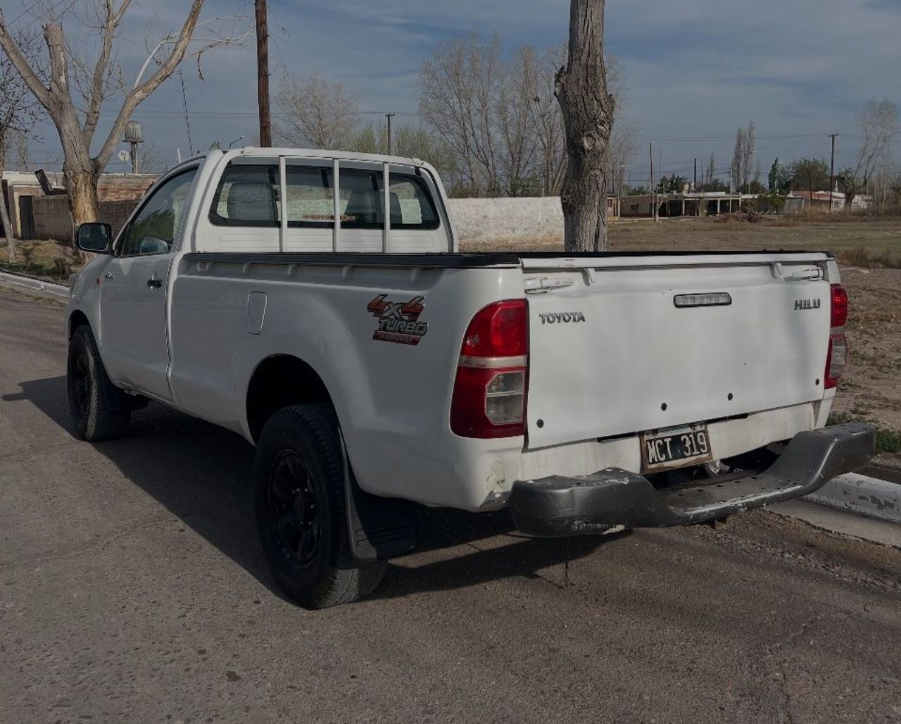 Toyota Hilux Usada en Mendoza, deRuedas