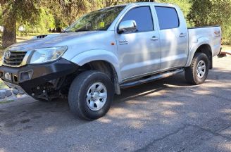 Toyota Hilux Usada en Mendoza Financiado