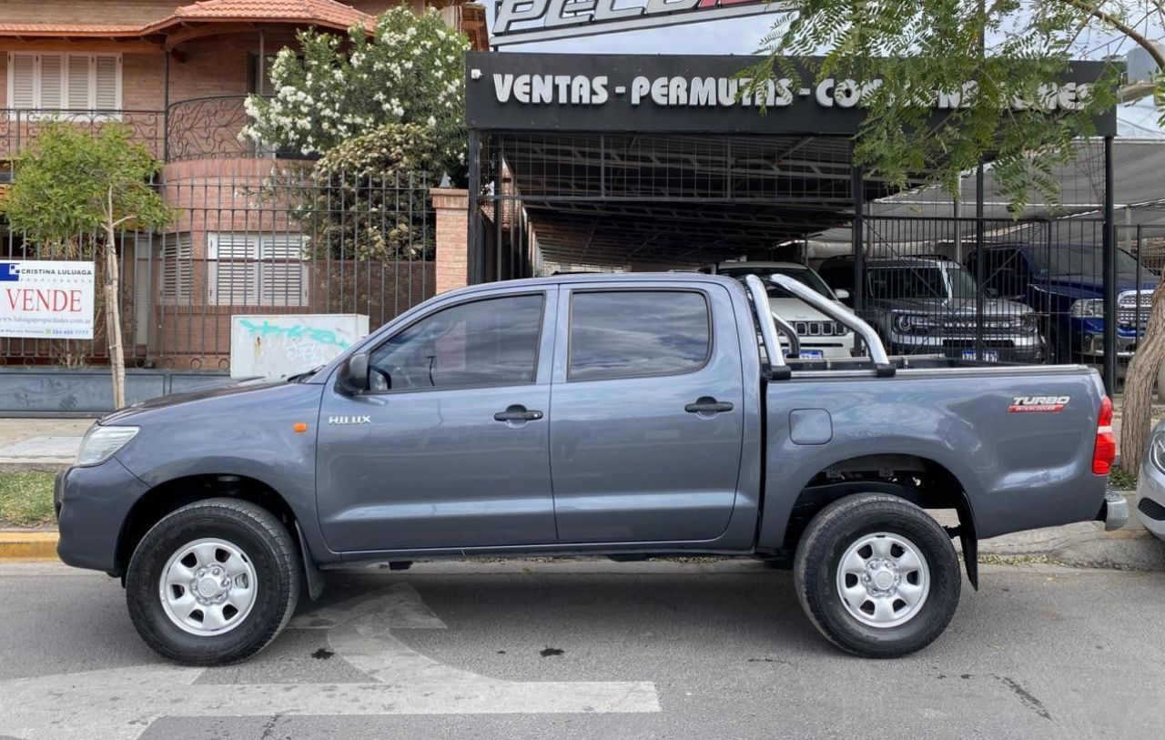 Toyota Hilux Usada Financiado en San Juan, deRuedas