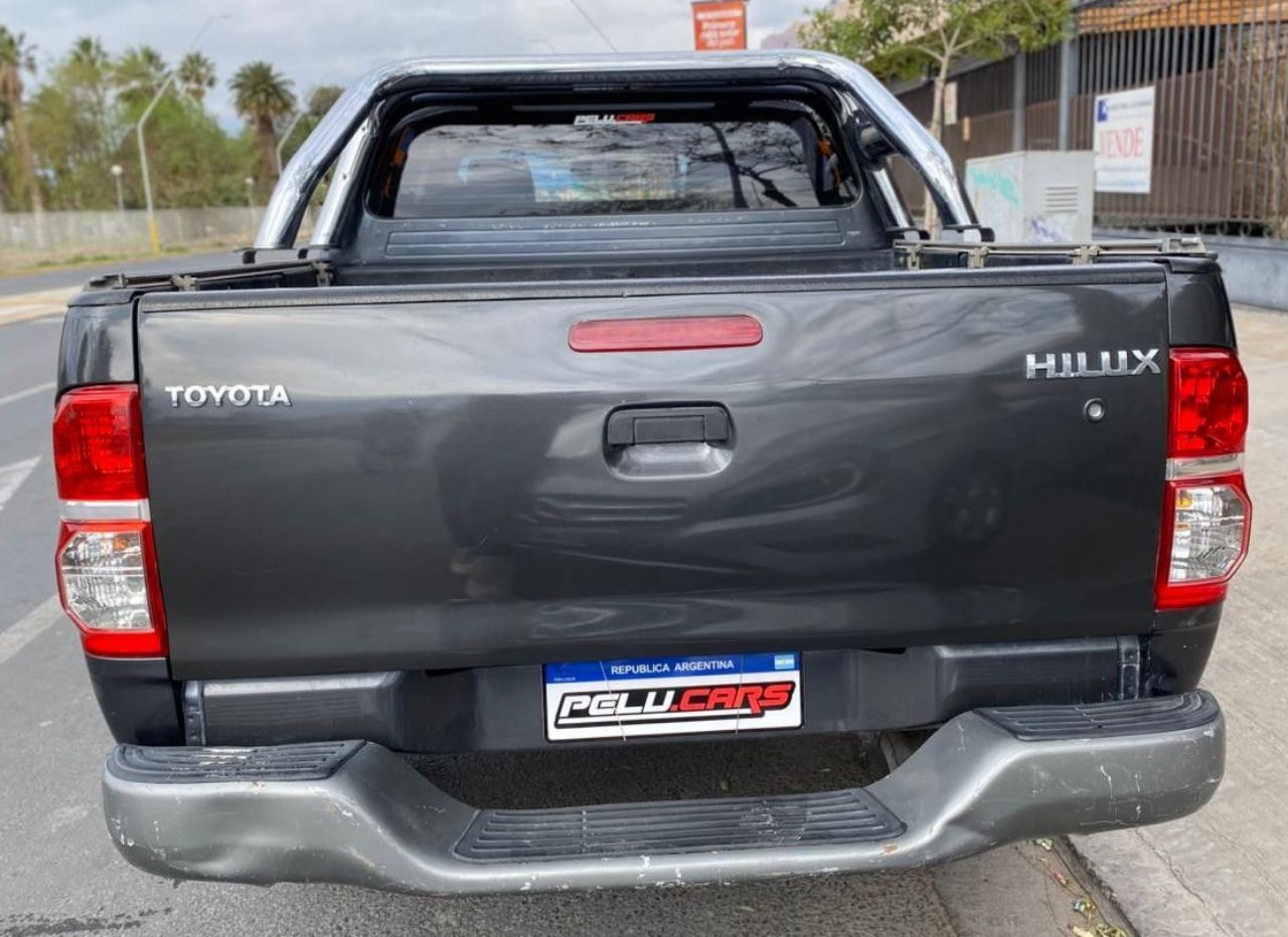 Toyota Hilux Usada Financiado en San Juan, deRuedas