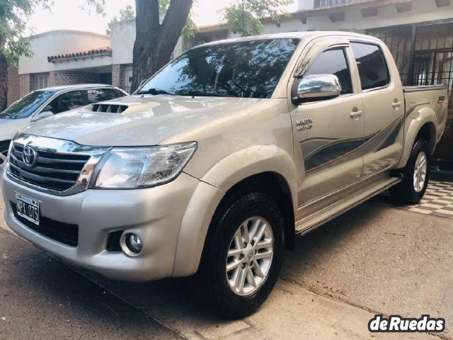Toyota Hilux Usada en Mendoza, deRuedas