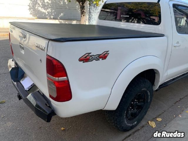 Toyota Hilux Usada en Mendoza, deRuedas