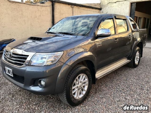 Toyota Hilux Usada en Mendoza, deRuedas