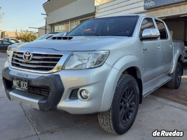 Toyota Hilux Usada en Mendoza, deRuedas