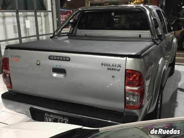Toyota Hilux Usada en Mendoza, deRuedas
