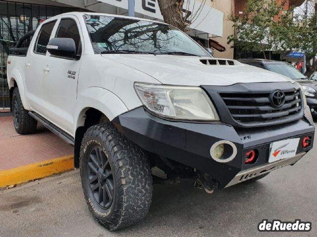 Toyota Hilux Usada en Mendoza, deRuedas