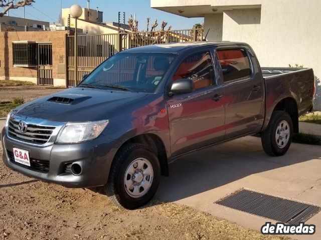 Toyota Hilux Usada en Mendoza, deRuedas