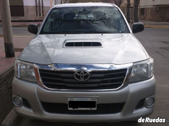 Toyota Hilux Usada en Mendoza, deRuedas