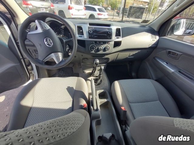 Toyota Hilux Usada en Mendoza, deRuedas