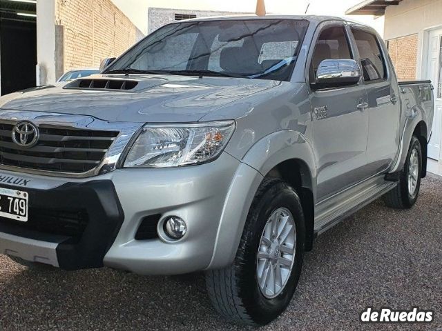 Toyota Hilux Usada en Mendoza, deRuedas