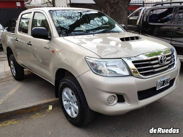 Toyota Hilux Usada en Mendoza, deRuedas