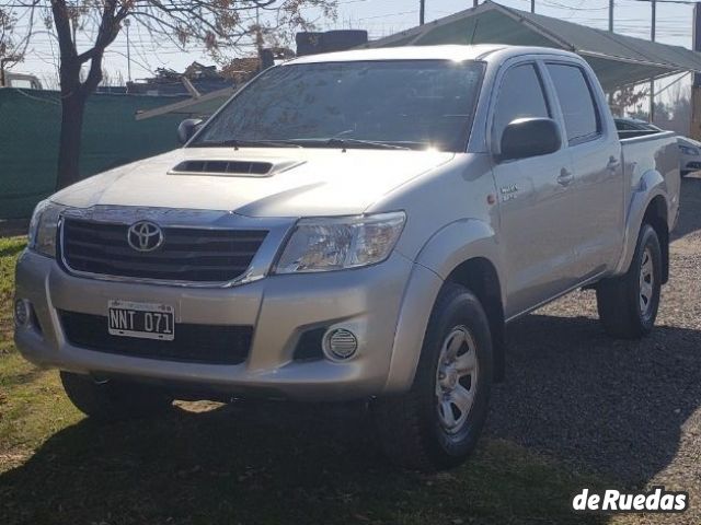 Toyota Hilux Usada en Mendoza, deRuedas