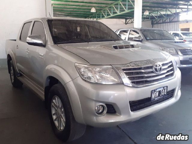 Toyota Hilux Usada en Mendoza, deRuedas