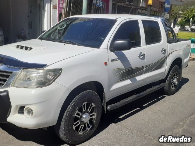 Toyota Hilux Usada en Mendoza, deRuedas