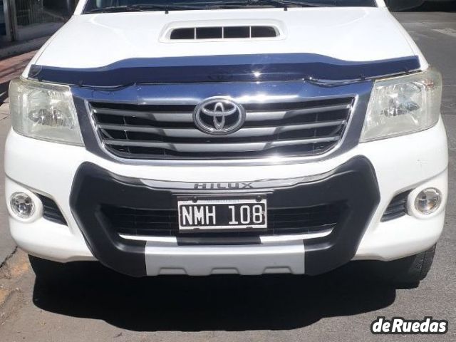 Toyota Hilux Usada en Mendoza, deRuedas