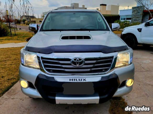 Toyota Hilux Usada en Mendoza, deRuedas