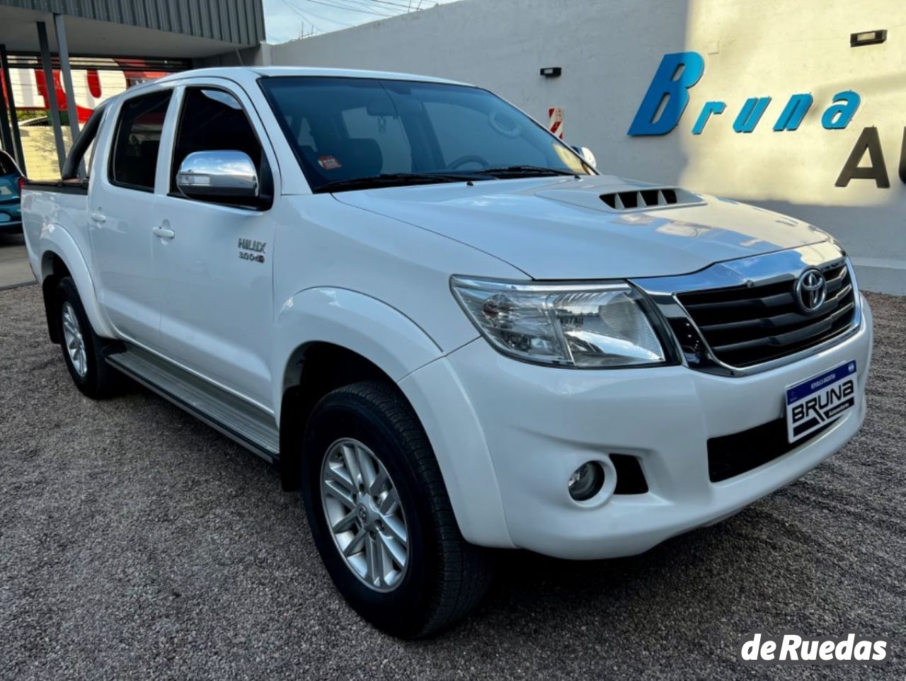 Toyota Hilux Usada en Mendoza, deRuedas